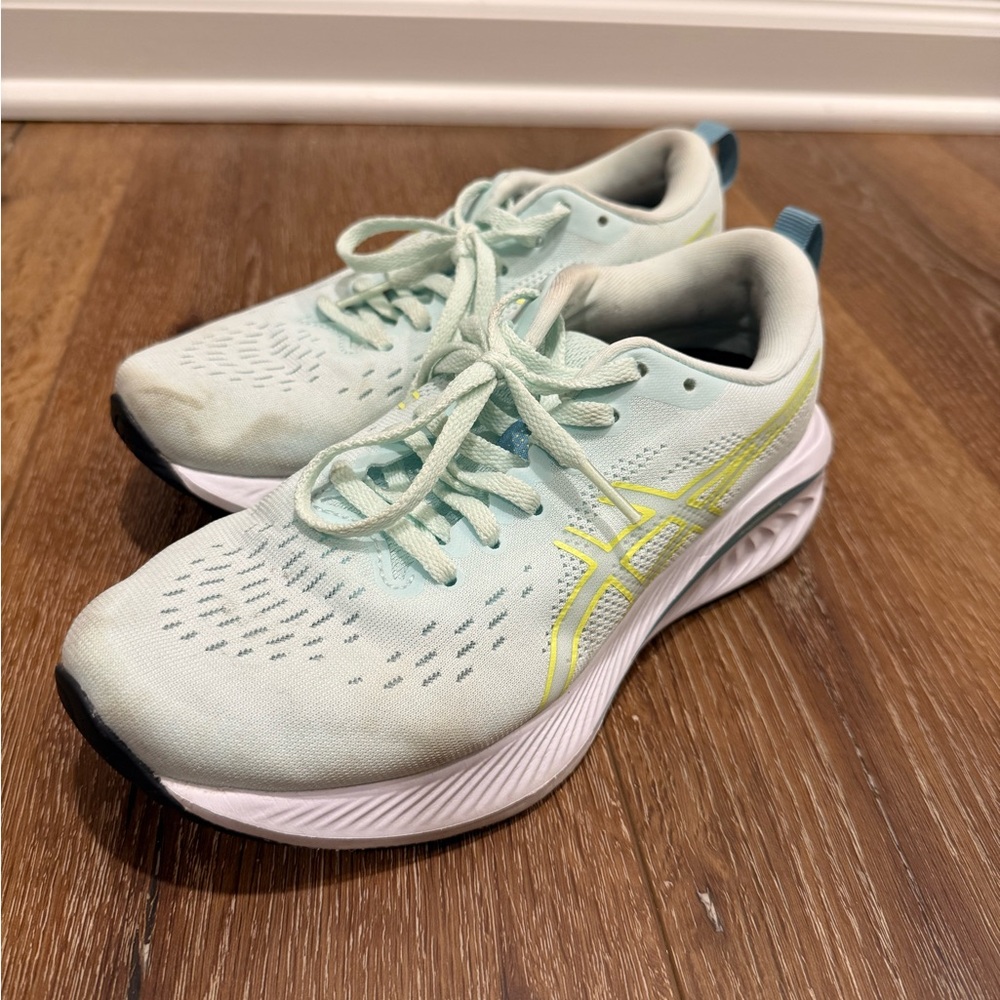 ASICS Mint Green Athletic Running Shoes with Yellow Accents